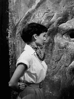 coolestfword:   In this famous “Mouth of Truth” scene, Gregory Peck ad-libbed the joke where he pretends his hand gets bitten off in the mouth of the stone carving. He borrowed the gag from Red Skelton. Before shooting Peck told the director that