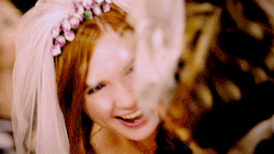 thousandmilestogo:   Delight  So this is what Amy sees when she needs to think about delight. Oh my Amelia Pond, I sure wish you and your Rory get your happily ever after. 