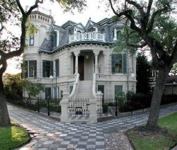 nylo-noodlez:   “Galveston TX Gothic - Victorian house. The 21-room mansion features 32 stained-glass windows, four fireplaces and a widow’s walk; inside, it’s full of opulent Victorian features, including a grand paneled staircase, ceiling reliefs