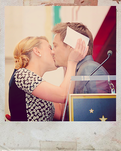 buzzwamplers-blog:  Favorite OTP that does not know it’s an OTP -&gt; Scarlett Johansson &amp; Jeremy Renner 