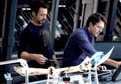 iwantcupcakes:  Mark Ruffalo and Joss Whedon on Tony and Bruce:  “In the film, Tony Stark (Robert Downey Jr.) becomes a friend to Banner, encouraging him to embrace the Hulk as a superpower instead of fearing the monster. ‘Tony’s the successful