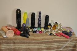 giadonna:  I know you wanted to see my toy collection. Pretty impressive, huh? I’ve used them all, a lot. 