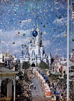 downloadingpizza:  Opening day at Walt Disney World, Florida. Life Magazine, December 1971. 
