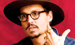 ♣ 2-3/100 pictures of Johnny Depp.
