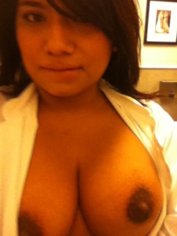 vickim88:  a little flash of the boobies and a quick biting at work. for my late topless tuesday that was asked.
