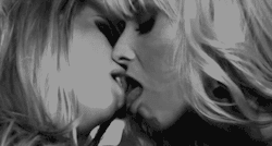 pussy licking pornb gif tumblr 2010 at 1:41am in gif porn