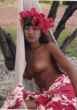 Marie Here, &ldquo;The Girls of Tahiti&rdquo;, Playboy - December 1966