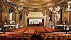 lilja-youngblood:  ABANDONED NEW YORK MOVIE THEATRE “The Kings Theatre, formerly Loew’s Kings Theatre, is a movie palace-type theater located at 1025 Flatbush Avenue in Brooklyn, New York City. Opened in 1929, closed since 1977.”  