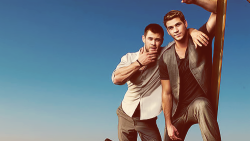 redplanetking:  The Hemsworth Brothers, they are so hot! What awesome genes this family has!  