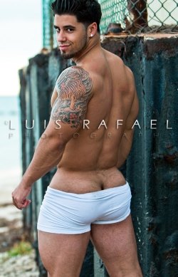 thegaysideofbi:  Santiago Aragon - Ass  Ass | Muscles |  Tattoos | Underwear 