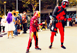 thoki4ever:  typette:  synnesai:   Deadpool vs Fanime  (x)  deadpool and hard gay help  most accurate deadpool ever aaaaahaha the dancing  DEADPOOL AND HARD GAY. THAT IS ALL. 