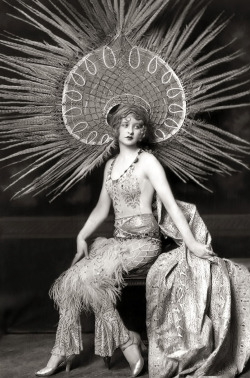 greypoppies:    Myrna Darby  &ndash;  &lsquo;Ziegfeld Follies&rsquo; showgirl..