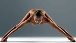  Nude Yoga Wide   beautifulsexyperfection:  Splits  
