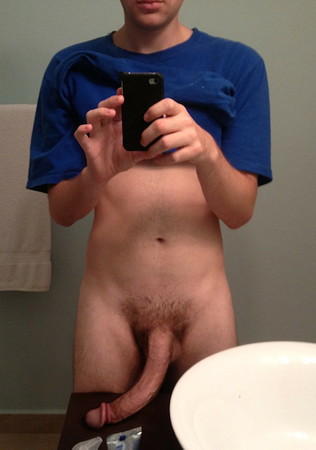 Long smooth twink dick
