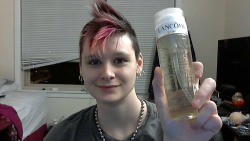 Also this shit is amazing. Lancome removal all deep cleansing oil. It doesn&rsquo;t fucking burn like the blazing infernos of a thousand white hot suns when you get it in your eye. &hellip; Though it may cloud it up which is easily fixed by rinsing with