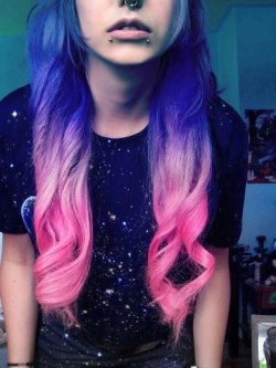 themelodyofthememory:  grunge hair on We Heart It. http://weheartit.com/entry/36026931