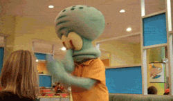 nicelegsdaisypukes:  kliss-klex-klaine:  saddestblogger:  This is someone dying while having an MRI scan. Before you die, your brain releases tons and tons of endorphins that make you feel a range of emotions. Tragically beautiful.  this is squidward