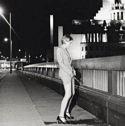 fahrschule:  Photographer Sophy Rickett’s 1995 series Pissing Women was one that combined the social perspective with the fetizisation of the phallus, through the act of public urination. 