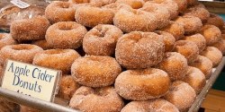 strongerthaniusedtobe77:  curiousmsmeg:  Pumpkin spice, who?  Love Apple Cider and Apple Cider donuts!!  A true weakness of mine @strongerthaniusedtobe77 