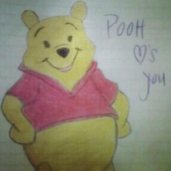voyousloup:  Okay my gf  draws me adorable shit when she’s bored too ♡≧﹏≦ #pooh  (Taken with Instagram)  Teehee. (๑'ω'๑)