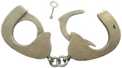 Antique handcuffs for modern ladies.. whatdidyoudobecca:  I’m not sure why i’m googling antique handcuffs at 1 am either… 
