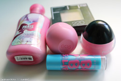 pinkeveryth1ng:  Pink / Girly blog   Baby Lips lip balm is AMAZING. You will have super super super soft, super moist lips after a just a couple of days.