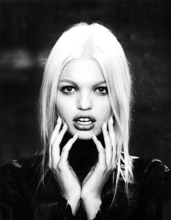 Daphne Groeneveld for cover of Muse