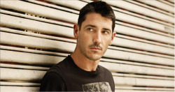 Out singer, New Kid, Jonathan Knight.