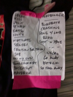 Teenage Bottlerocket, Toys That Kill, and Masked Intruder, show tonight was so damn awesome. I was in the front during TBR&rsquo;s whole set and was able to snag a setlist. Also Masked Intruder&rsquo;s &ldquo;parole officer&rdquo; lifted me up twice.