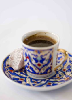 cecilysoo:  Turkish delights &amp; coffe. 