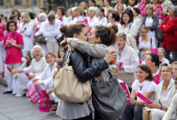 metallicnakedness:  The Kiss, today (23/10/2012) in Marseille, France.  Two young women kissed in front of anti same sex marriage/adoption protesters.  @slendershadow1 
