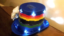 tf2shitfest:  oktoberfeeeeeest:  heartsnbruises:  NYAN HAT YES I’LL TAKE TWO PLEASE  Make this a TF2 hat and people will kill for it.  Unusual Nyan Cat Hat Effect: Catchy as Fuck 
