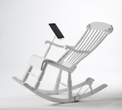 laughingsquid:  iRock, Power Generating Rocking Chair That Charges Apple Devices 