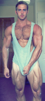 fuckyeahhugepenis:  Adam Charlton is so freaking hot. I can’t stand his gorgeous hairy chest, blue eyes, and his perfect look. 
