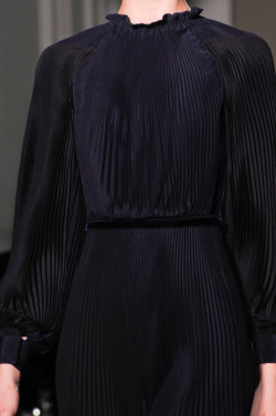 girlannachronism:Valentino fall 2012 couture details