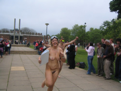 nakedgirlsinpublic:  Watch amateur videos of girls naked in public at FEMALE PUBLIC NUDITY! 