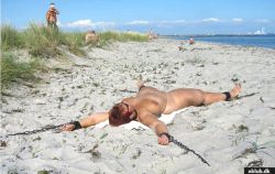 klbjyden:What a view on a nice Danish beach. And i know wichâ€¦â€¦â€¦ :-) Am i lucky or what. Summer, please come quickâ€¦â€¦ :-)