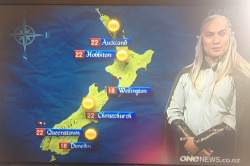 heathyr:  supersarahjane:  I woke up in Middle Earth this morning where elves do the weather report in Elvish and Hobbiton’s forecast is featured.  i want to hate you for this, new zealand but i can’t hate perfection 