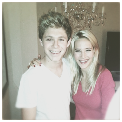 onedirecction:   Michael Buble’s wife, Luisana Lopilato with Niall today 3/12 