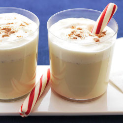 bhgfood:  Eggnog Punch: This creamy holiday drink is perfect for holiday parties! 