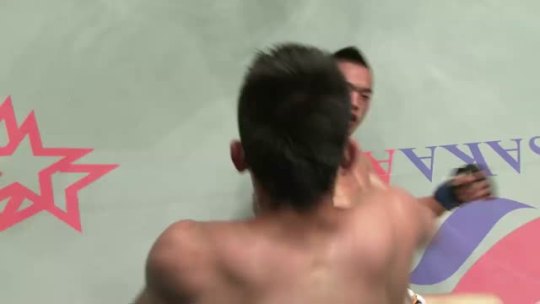 mma-gifs:  I present to you, the nutcracker  Ouch